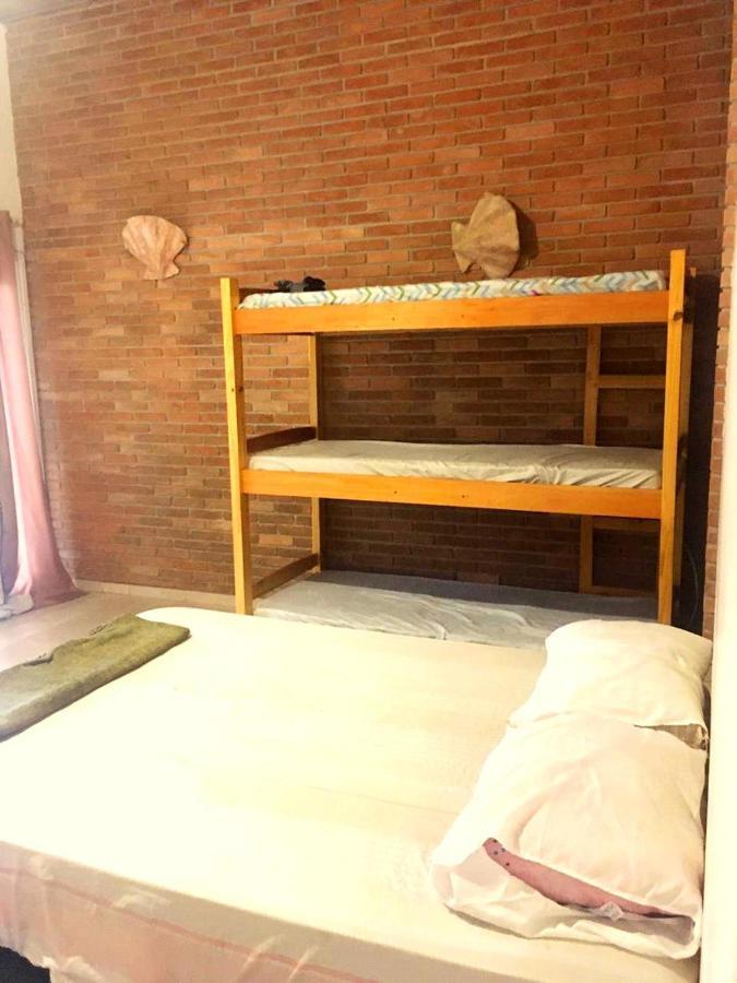 Pousada Hostel Brazil Backpackers Гуаружа Екстер'єр фото