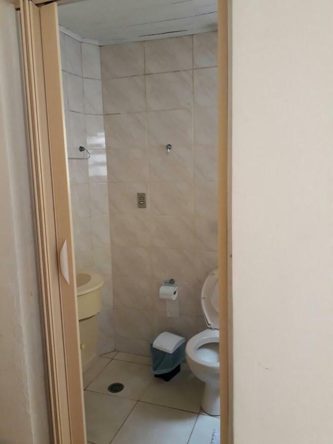 Pousada Hostel Brazil Backpackers Гуаружа Екстер'єр фото